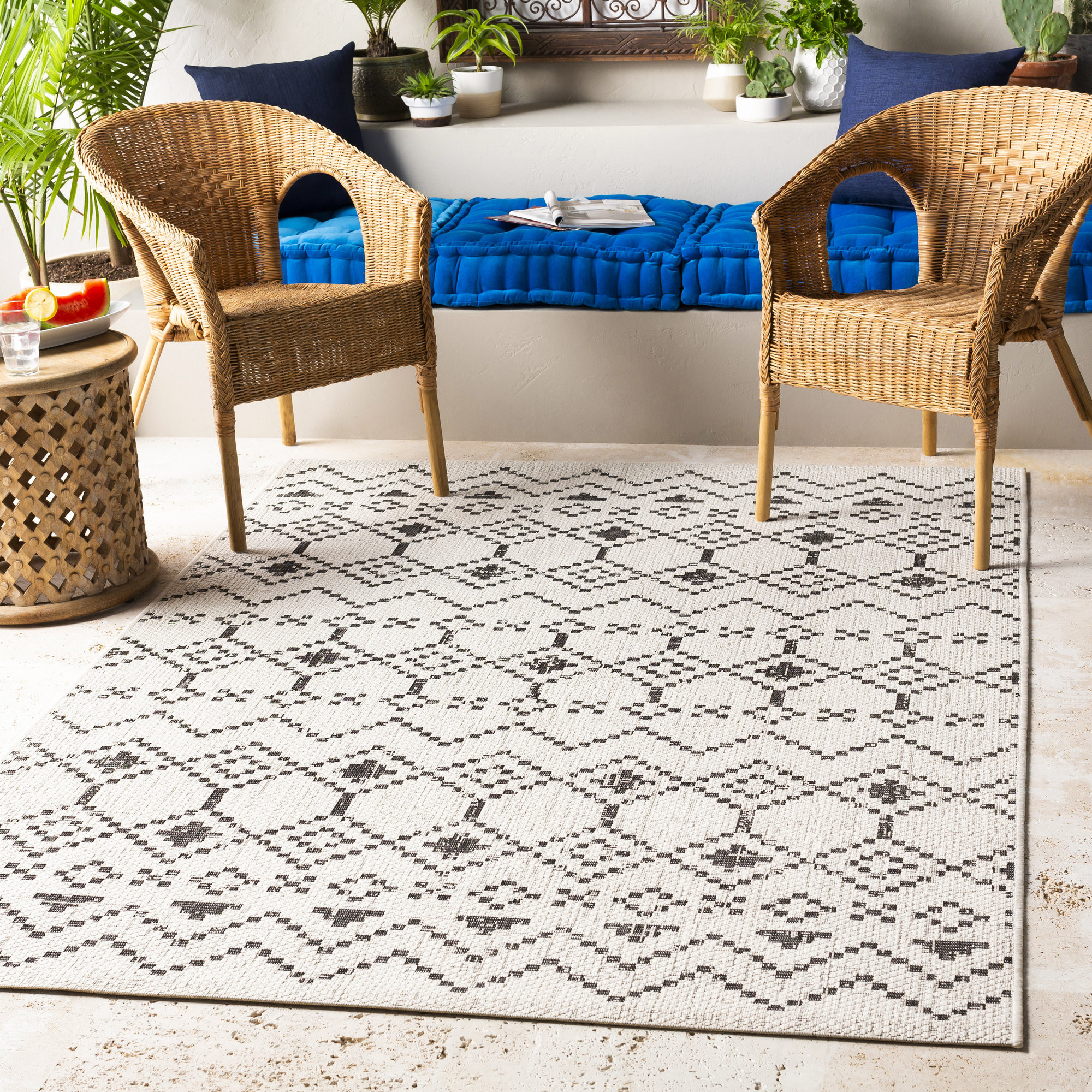 Union Rustic Hongming Geometric Indoor Outdoor Rug Reviews Wayfair