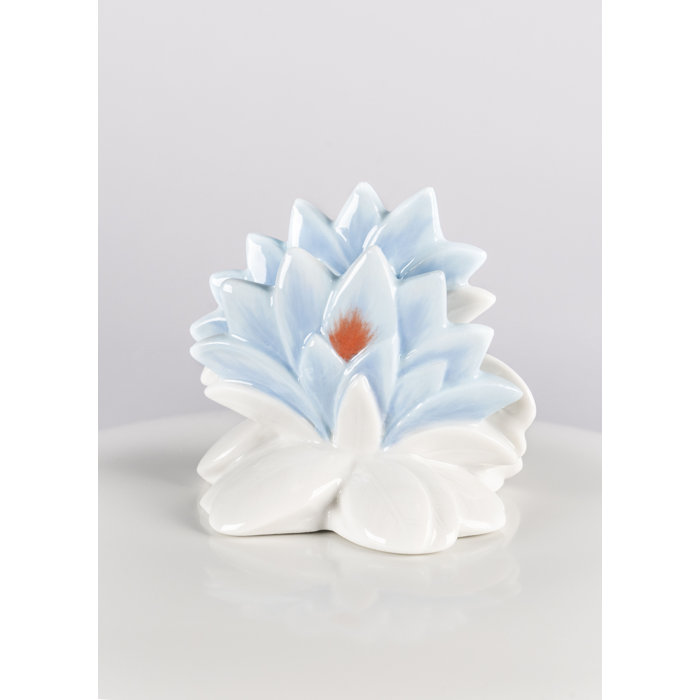 Valencia Gardens Citrus & Sandalwood Scented Porcelain Candle