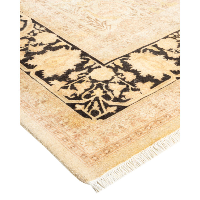 Hand-Knotted Ivory Wool Rectangular Area Rug with Fringe