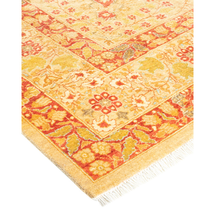 Handmade Oriental Wool Rectangular Rug in Yellow, 8' x 10'