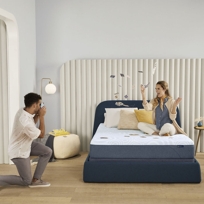 Nestled Night 10" Queen Gel Memory Foam Medium Firm Mattress