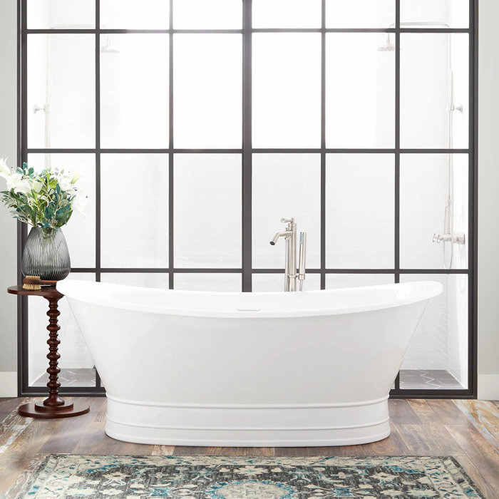 69'' White Acrylic Freestanding Oval Soaking Bathtub