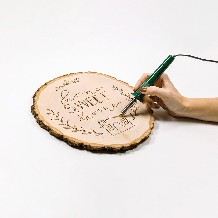 Natural Basswood Round Craft Plaque with Bark Edge