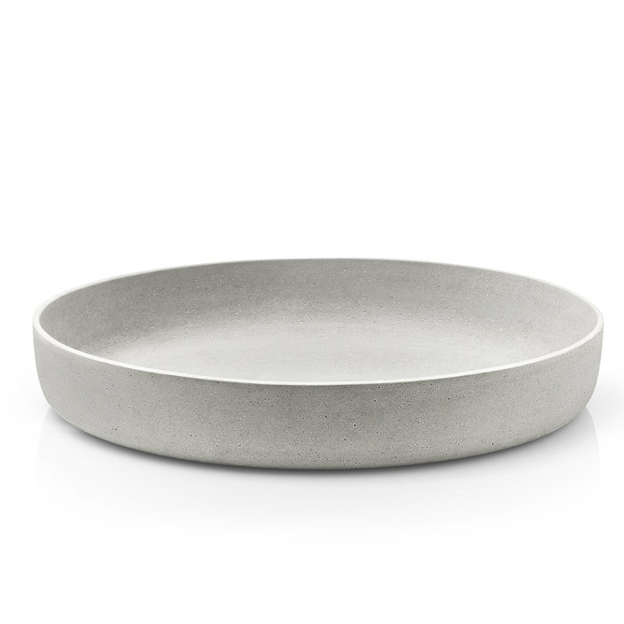 Lunar Elegance 15.75'' Round Decorative Metal Plate