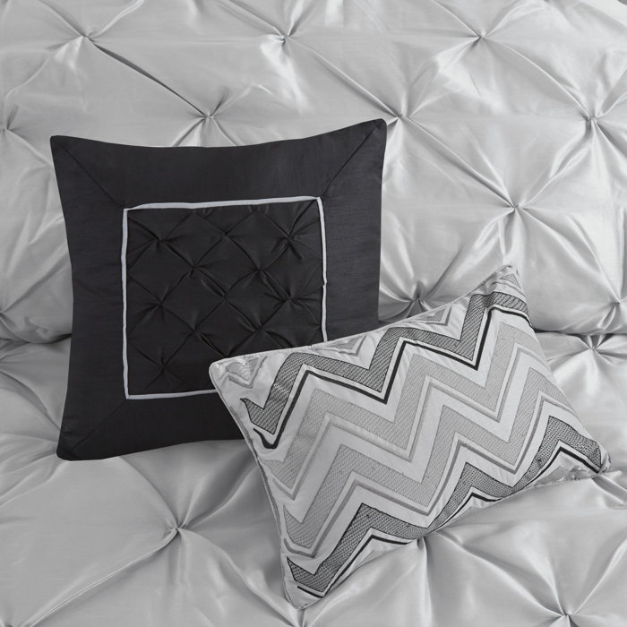 Laurel 7-Piece Grey Tufted Queen Comforter Set
