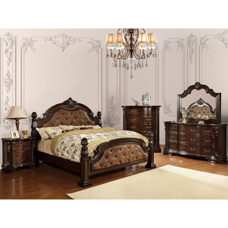 Anaira 30'' Brown Cherry Solid Wood 3-Drawer Nightstand