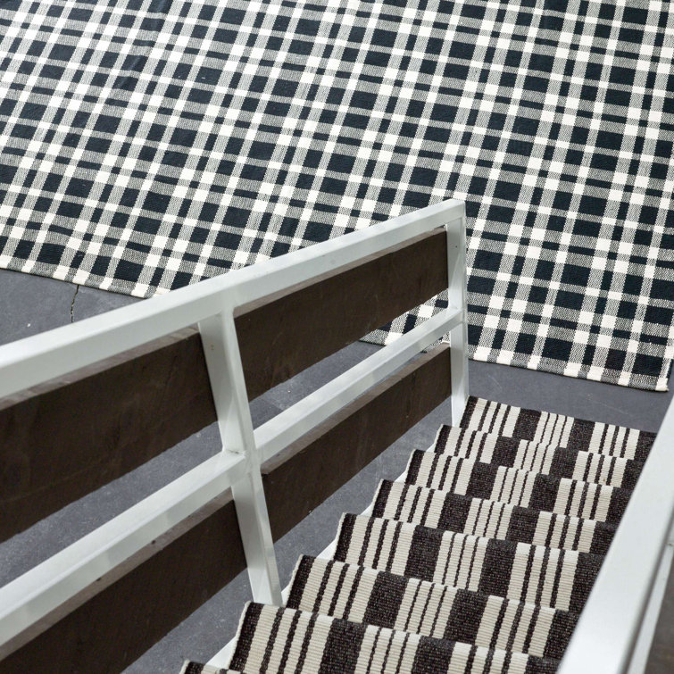 Birmingham Black Stripe Reversible Cotton Runner Rug 2'6" x 8'