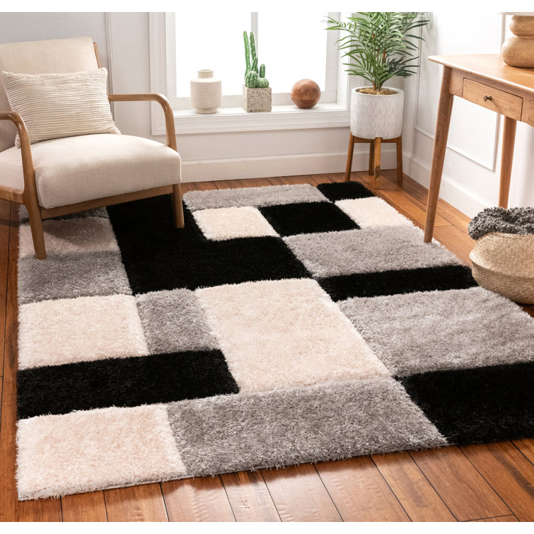 San Francisco Black and Gray Geometric Shag Area Rug 5' x 7'