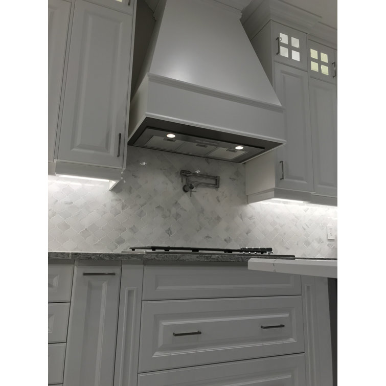 Cyclone 34" Stainless Steel 550 CFM Convertible Insert Range Hood