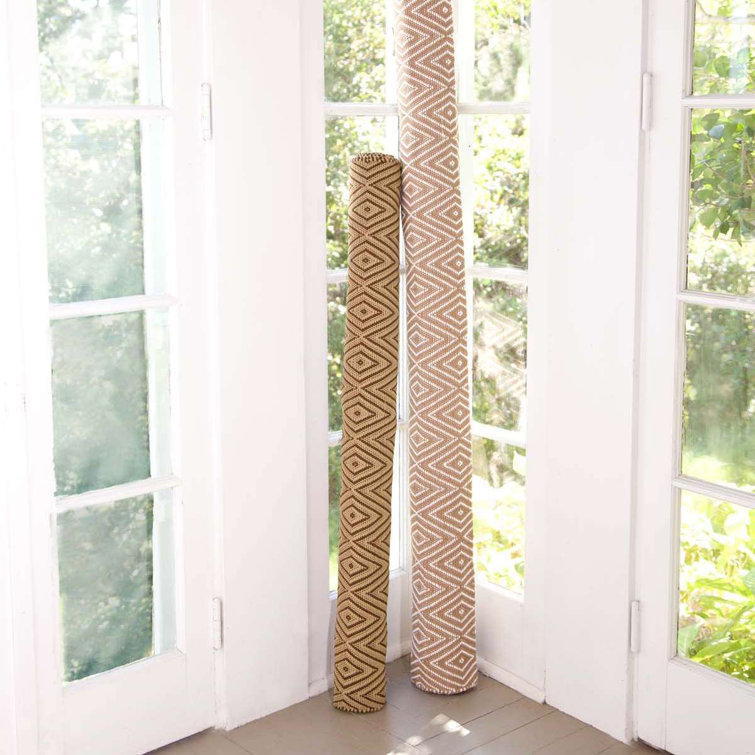 Ivory Diamond Handmade Indoor/Outdoor Reversible Area Rug