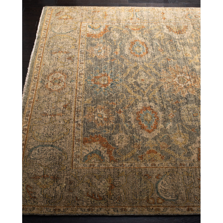 Hand-Knotted Gray Wool 9' x 12' Elegant Fringe Area Rug