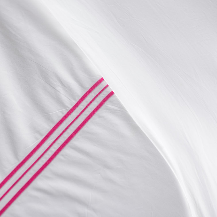 King Size Fuchsia Cotton Duvet Cover with Button Closure
