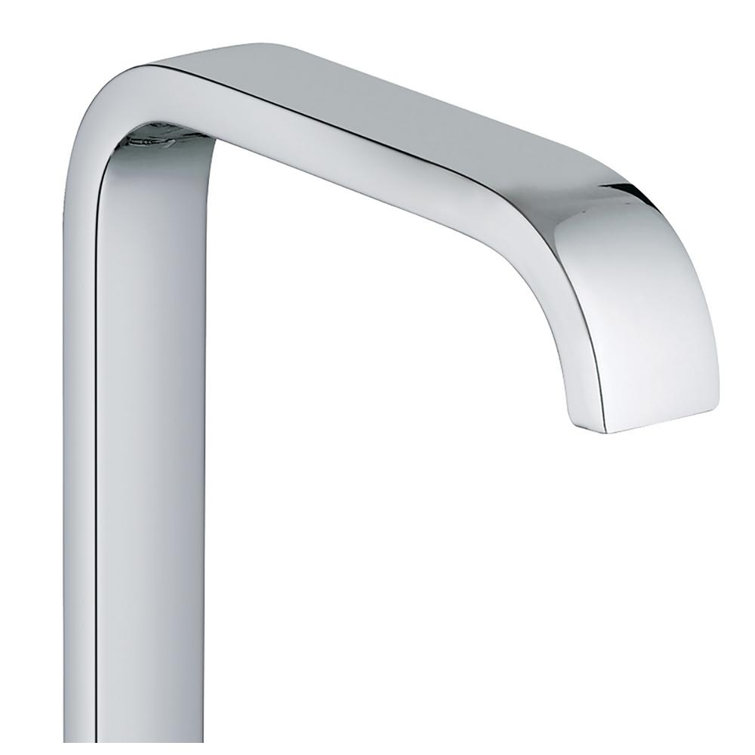 Allure Widespread Bathroom Faucet with Drain Assembly