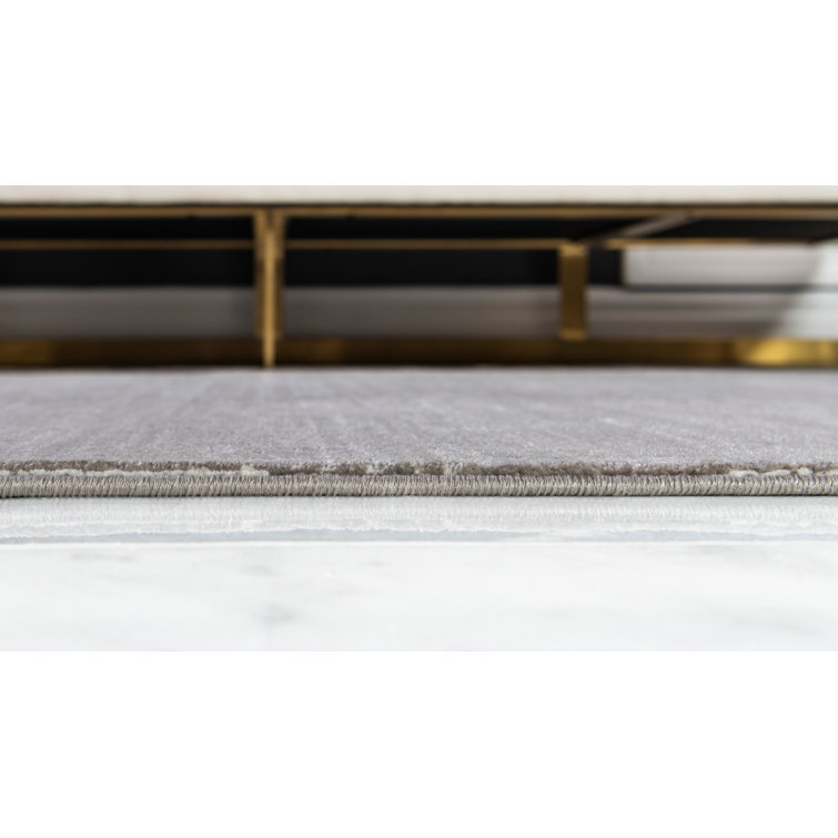 Gray Geometric 8' x 10' Stain-Resistant Synthetic Rug