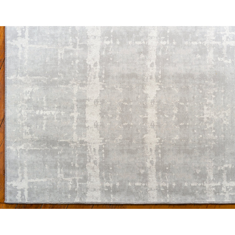 Reversible Easy-Care Gray Stripe Synthetic Rug 4' x 6'