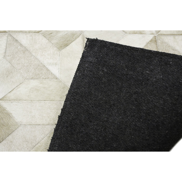 Handmade Gray Geometric Cowhide Rectangular 8' x 10' Area Rug