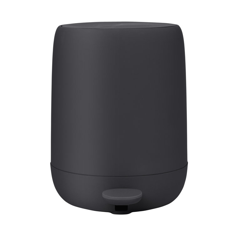 Magnet Charcoal Plastic Pedal Bin with Soft-Close Lid