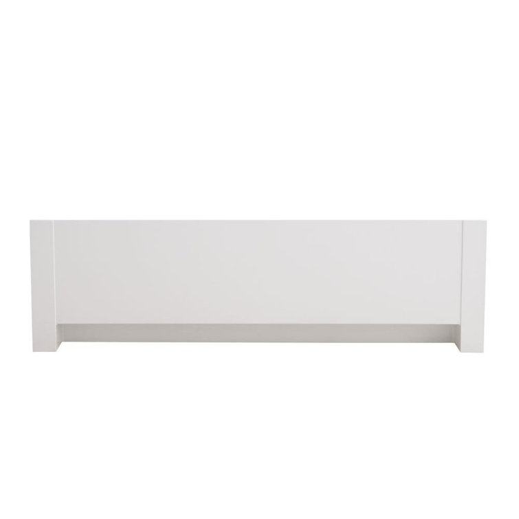 Lawson White Vikrell Shower and Bathtub Apron
