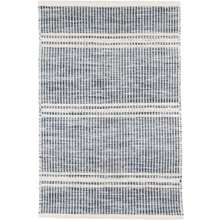 Malta Blue and Ivory Handwoven Wool Rug, 8' x 10'