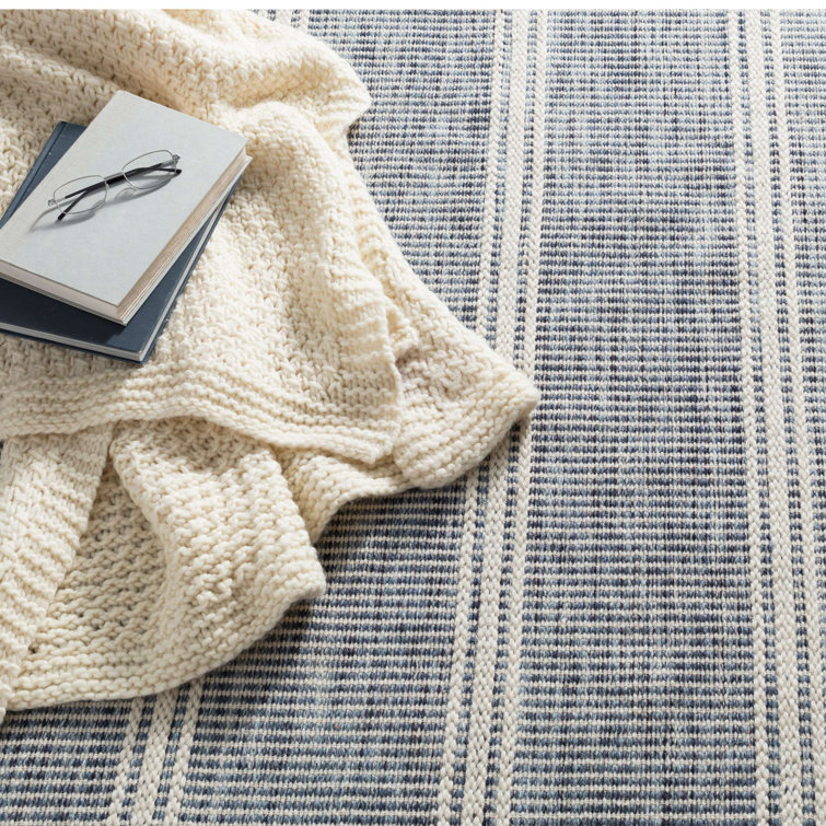 Malta Blue and Ivory Handwoven Wool Rug, 8' x 10'