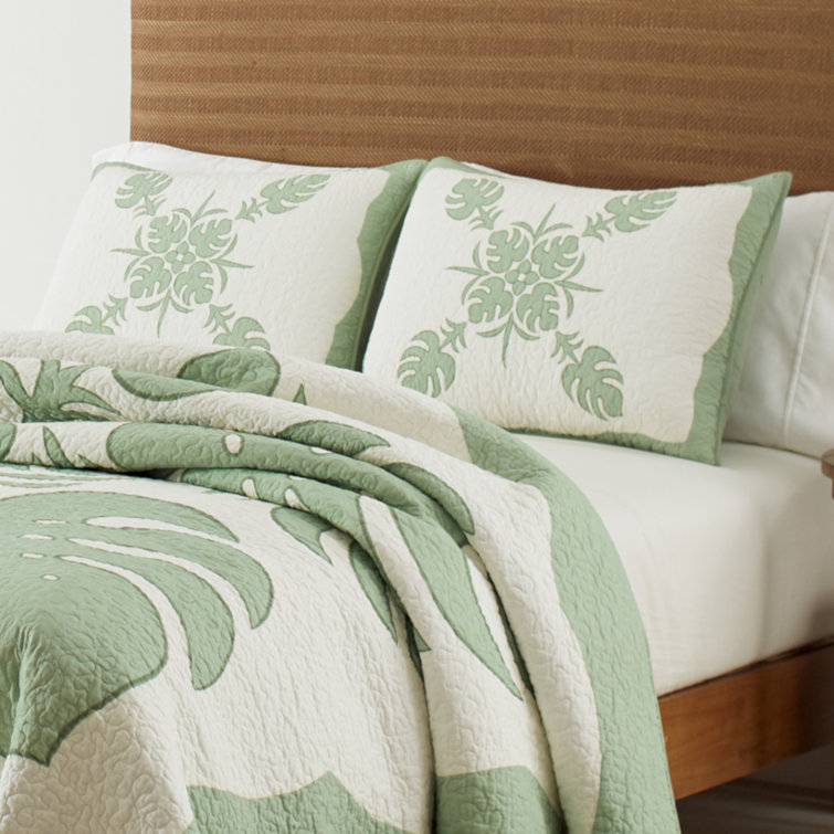 Molokai Gray Reversible Cotton King Quilt Set