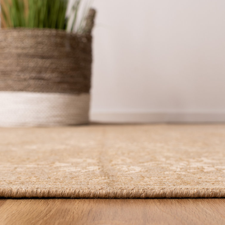 Madison Gold 4' x 6' Hand-Knotted Vintage Wool Area Rug