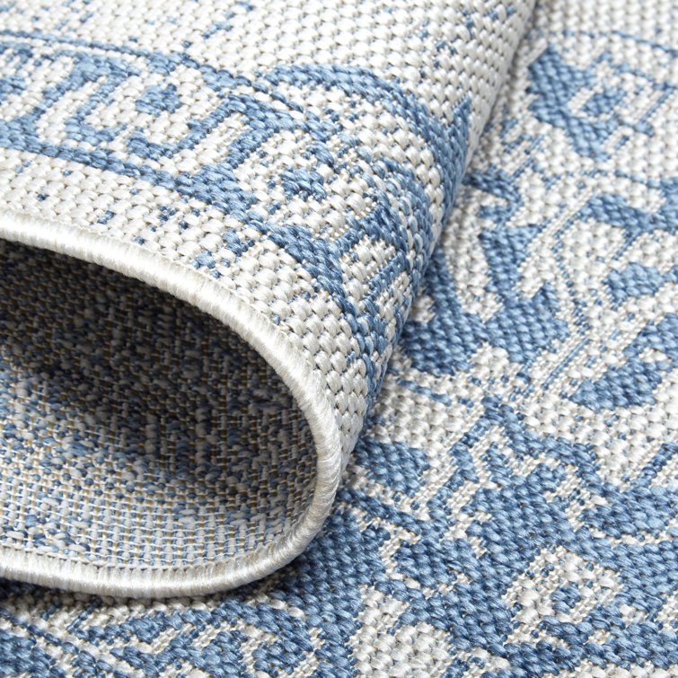 Nicole Miller Grey and Blue Synthetic Medallion Area Rug