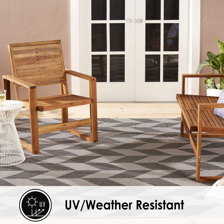 Black and Gray Geometric Synthetic Indoor/Outdoor Rug