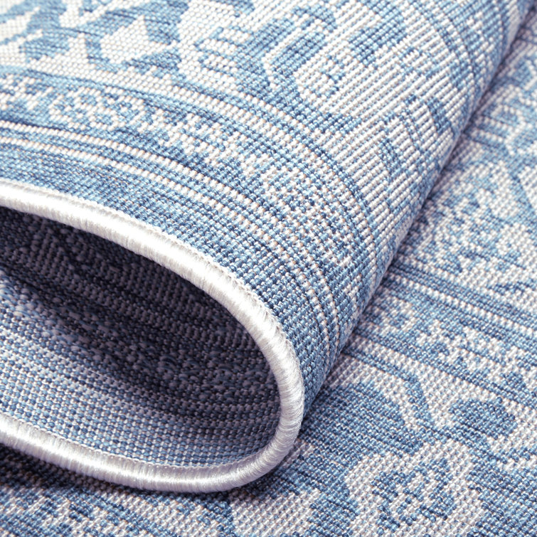 Blue/Gray Medallion 8' x 10' Easy-Care Synthetic Area Rug