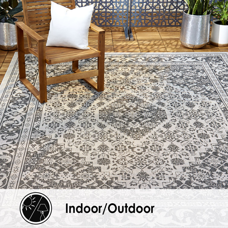 Dahlia Gray and Black Medallion Outdoor Area Rug