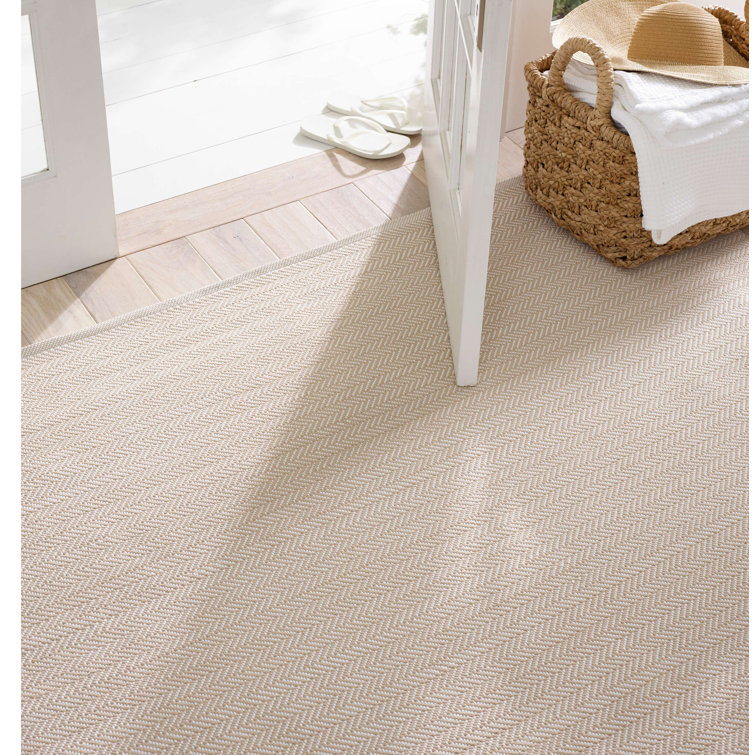 Linen & White Herringbone Hand-Knotted Synthetic 6' x 9' Rug