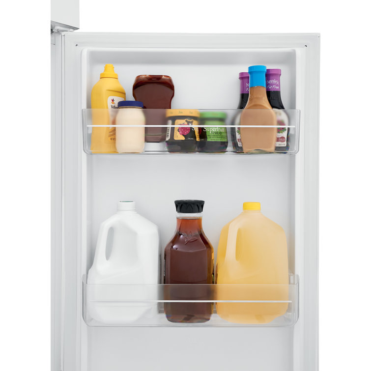 Compact White Energy Star Top Freezer Refrigerator with Ice Maker