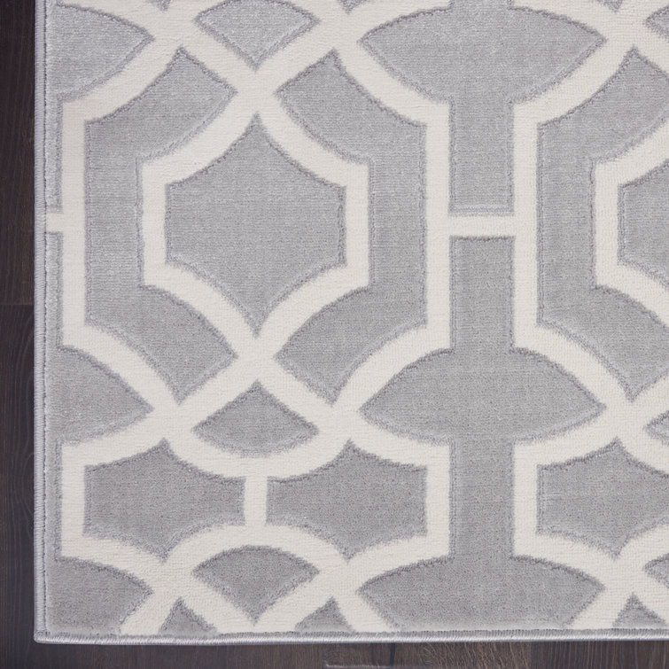 Joli Grey and White Geometric Latticework 5' x 7' Area Rug