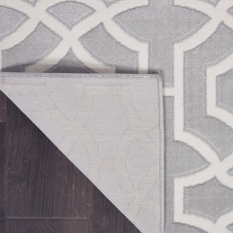 Joli Grey and White Geometric Latticework 5' x 7' Area Rug