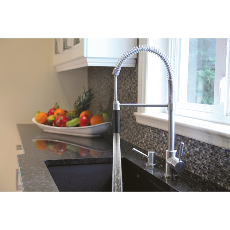 Stainless Steel Modern Kitchen Faucet with Pull-out Spray