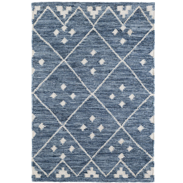 Indigo and White Diamond Pattern Wool Rug 2' x 3'