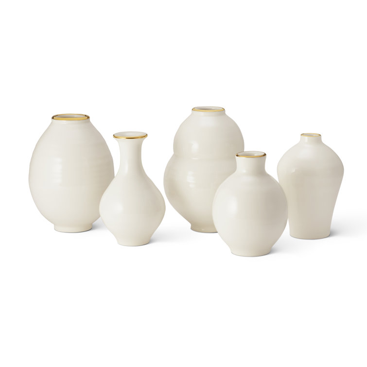 White Porcelain Gourd Table Vase with Gold Embellishment