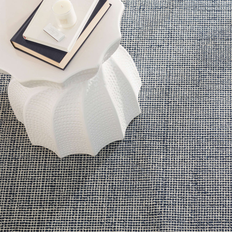 Gray and White Hand Tufted Wool Rug 2' x 3'