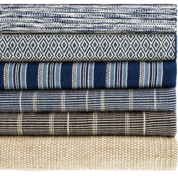 Pebble Hand-Hooked Synthetic Beige 2' x 3' Reversible Area Rug