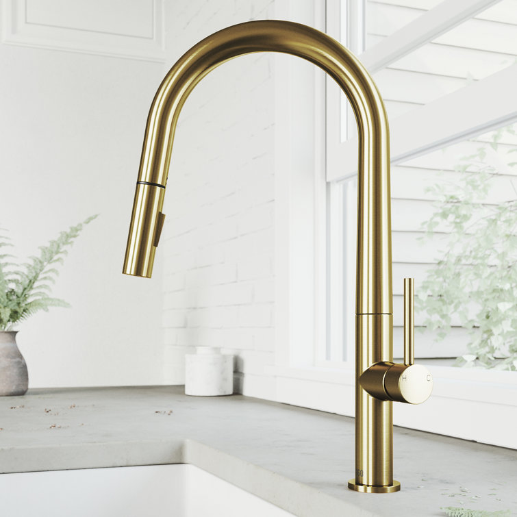 Matte Gold Single Handle Pull-Down Kitchen Faucet with Spray