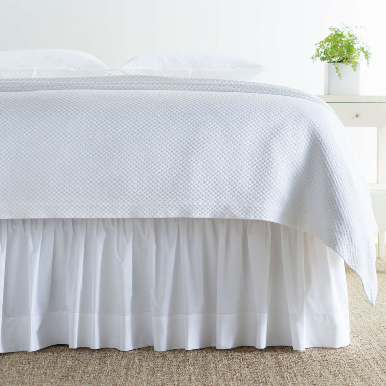 Classic White Cotton Twin Bed Skirt with Split Corners