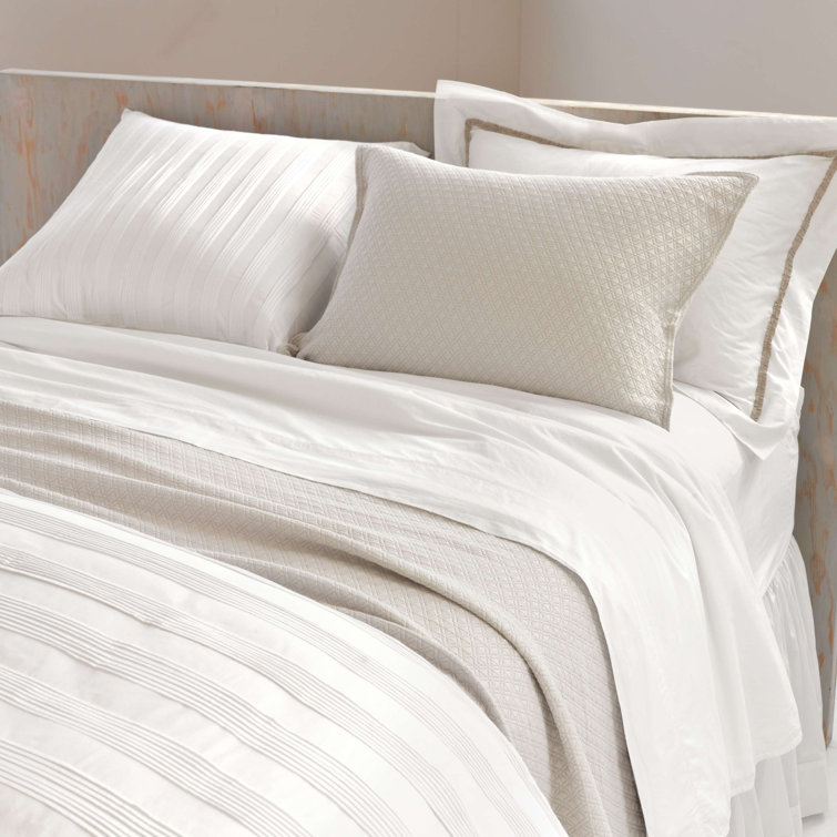 Classic White Cotton Twin Bed Skirt with Split Corners