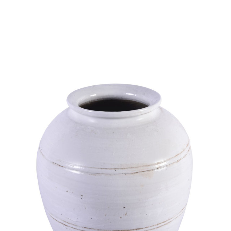 Handcrafted Novelty Porcelain Decorative Table Vase