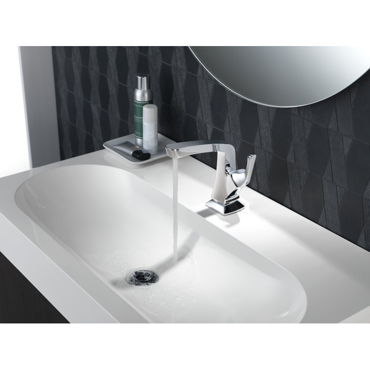 Vesna Polished Chrome Single Handle Mid-Arc Bathroom Faucet