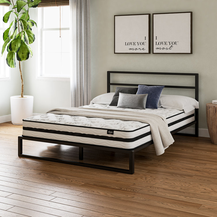Queen White Innerspring Gel Memory Foam Mattress