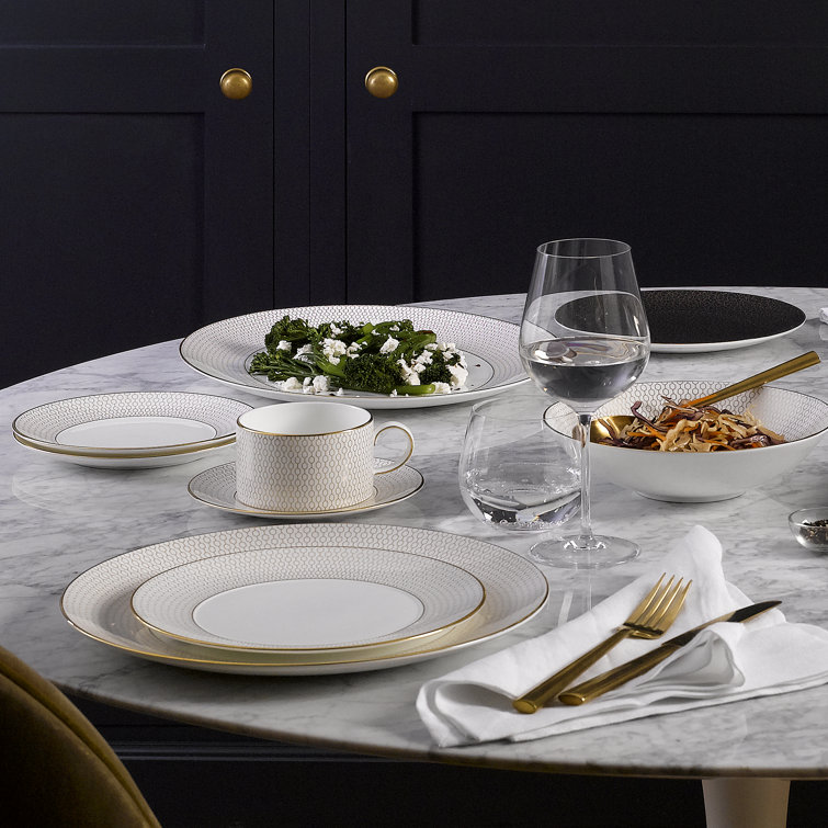 Gio Gold Glossy White Porcelain 5-Piece Dinner Set