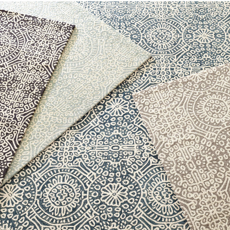 Handmade Blue and Ivory Wool Medallion Area Rug