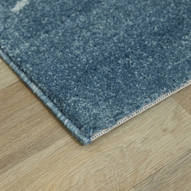 Blue Coral Print Reversible Synthetic Area Rug 5' x 7'