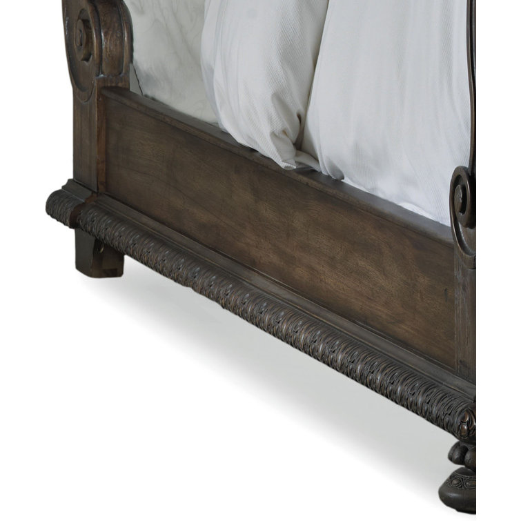 King-Sized Traditional Sleigh Bed with Tufted Beige Upholstery