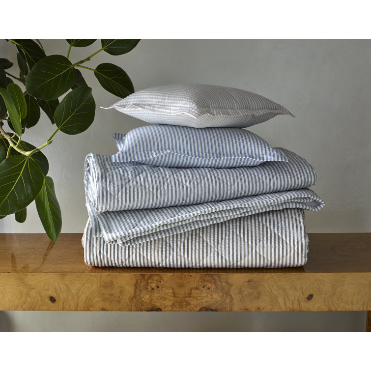 Elegant Sea-Toned Full Cotton Quilt with Diamond Stitch